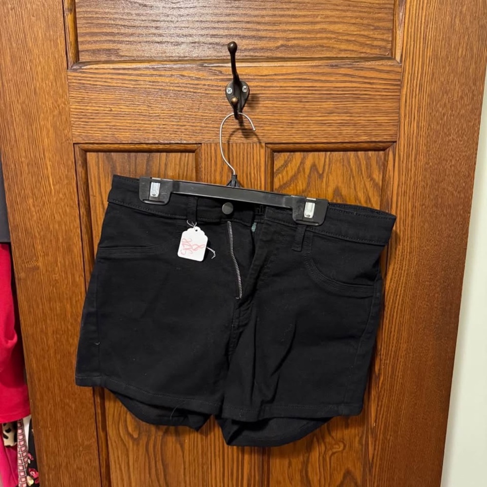 Black Women's Shorts